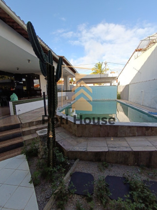 Imagem Casa com 6 Quartos à Venda, 480 m² em Capim Macio - Natal Imagem Casa com 6 Quartos à Venda, 480 m² em Capim Macio - Natal