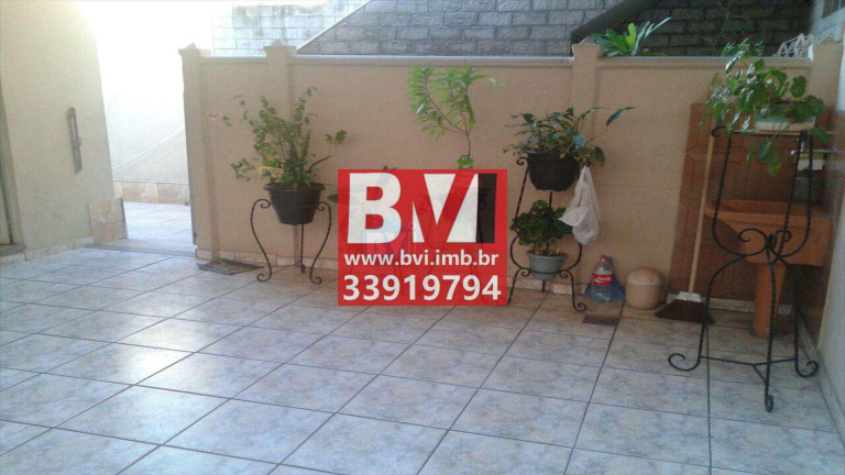 Imagem Casa com 4 Quartos à Venda, 280 m² em Vila Da Penha - Rio De Janeiro Imagem Casa com 4 Quartos à Venda, 280 m² em Vila Da Penha - Rio De Janeiro
