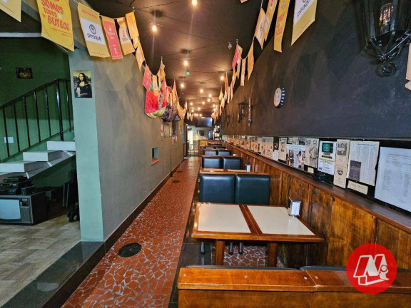 Imagem Sobrado para Alugar, 172 m² em Rio Branco - Porto Alegre Imagem Sobrado para Alugar, 172 m² em Rio Branco - Porto Alegre