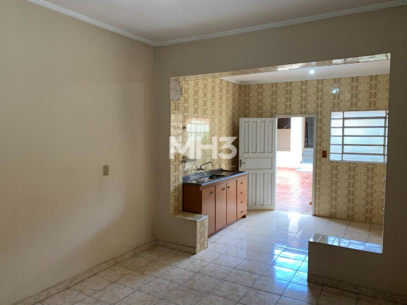 Imagem Casa com 2 Quartos à Venda, 182 m² em Centro - Sumaré