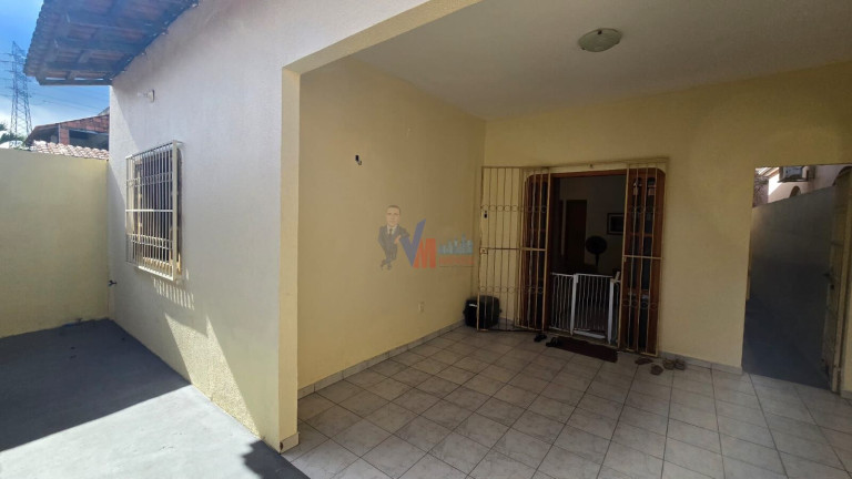 Imagem Casa com 4 Quartos à Venda, 120 m² em São José Operário - Manaus Imagem Casa com 4 Quartos à Venda, 120 m² em São José Operário - Manaus
