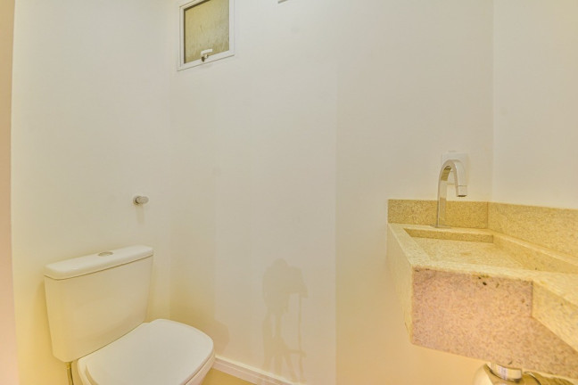 Imagem Apartamento com 2 Quartos à Venda, 72 m² em Bom Fim - Porto Alegre Imagem Apartamento com 2 Quartos à Venda, 72 m² em Bom Fim - Porto Alegre