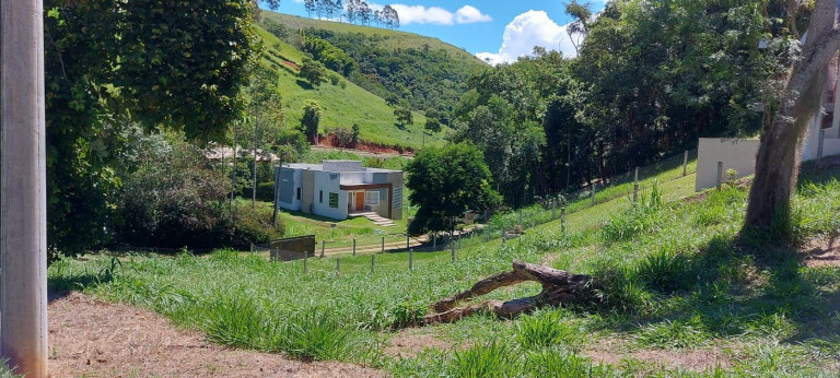 Imagem Terreno à Venda, 747 m² em Sebastiana - Teresópolis Imagem Terreno à Venda, 747 m² em Sebastiana - Teresópolis
