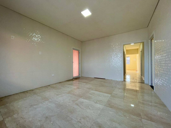 Imagem Casa com 5 Quartos à Venda, 183 m² em Costeira - Balneário Barra Do Sul Imagem Casa com 5 Quartos à Venda, 183 m² em Costeira - Balneário Barra Do Sul