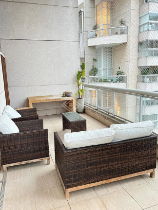 Apartamento com 2 Quartos para Alugar, 157 m² em Vila Nova Conceição - São Paulo