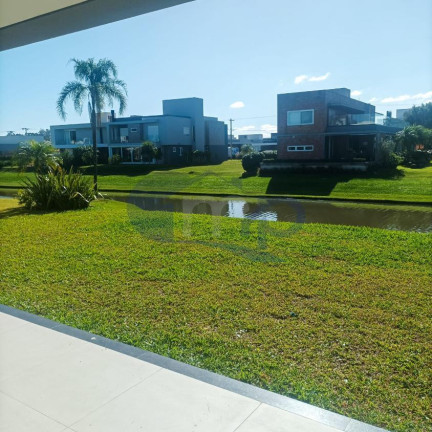 Imagem Casa com 4 Quartos à Venda, 330 m² em Engenho Velho - Torres
