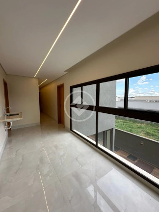 Imagem Casa com 5 Quartos à Venda, 400 m² em Condomínio Portal Do Sol Golfe Green - Goiânia Imagem Casa com 5 Quartos à Venda, 400 m² em Condomínio Portal Do Sol Golfe Green - Goiânia
