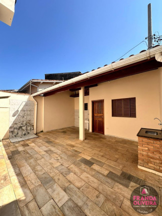 Imagem Sobrado com 4 Quartos à Venda, 127 m² em Centro - Ubatuba Imagem Sobrado com 4 Quartos à Venda, 127 m² em Centro - Ubatuba
