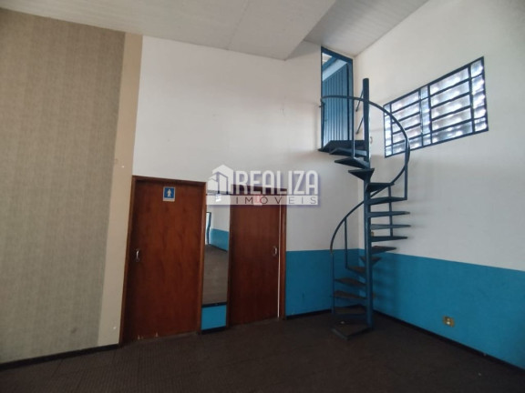 Imagem Galpão à Venda, 264 m² em Conjunto Costa Telles I - Uberaba Imagem Galpão à Venda, 264 m² em Conjunto Costa Telles I - Uberaba