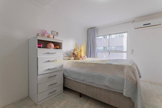 Imagem Apartamento com 4 Quartos à Venda, 215 m² em Centro - Balneário Camboriú Imagem Apartamento com 4 Quartos à Venda, 215 m² em Centro - Balneário Camboriú
