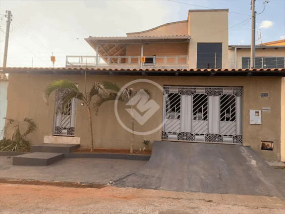 Sobrado com 5 Quartos à Venda, 256 m² em Residencial Recreio Panorama - Goiânia