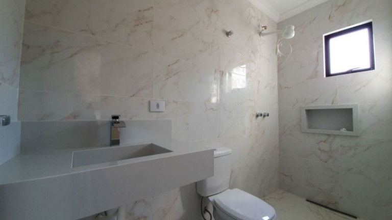 Imagem Casa com 3 Quartos à Venda, 163 m² em Uberaba - Curitiba