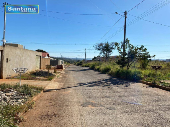 Imagem Terreno à Venda, 360 m² em Residencial Recanto De Caldas - Caldas Novas Imagem Terreno à Venda, 360 m² em Residencial Recanto De Caldas - Caldas Novas