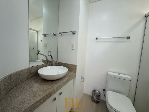Imagem Apartamento com 2 Quartos à Venda, 75 m² em Meia Praia - Itapema Imagem Apartamento com 2 Quartos à Venda, 75 m² em Meia Praia - Itapema