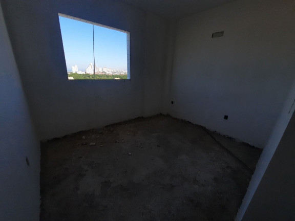 Imagem Apartamento com 2 Quartos à Venda, 70 m² em Mirim - Praia Grande