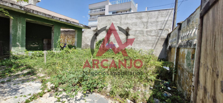 Imagem Terreno à Venda, 300 m² em Centro - Ubatuba Imagem Terreno à Venda, 300 m² em Centro - Ubatuba