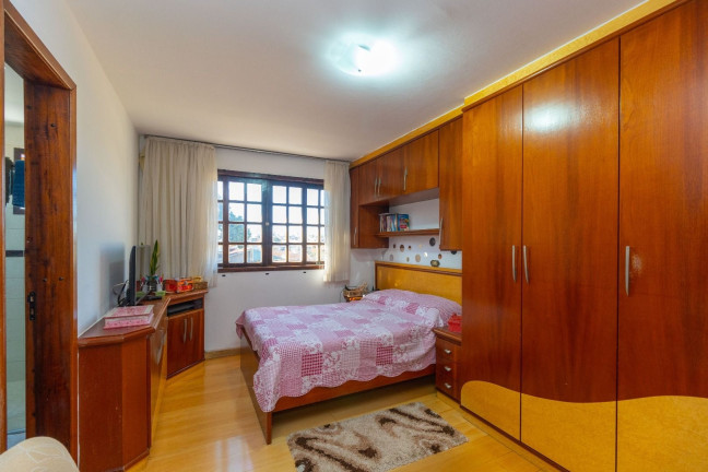 Imagem Casa com 3 Quartos à Venda, 129 m² em Portão - Curitiba