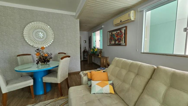 Imagem Casa com 4 Quartos à Venda, 214 m² em Taquara - Rio De Janeiro