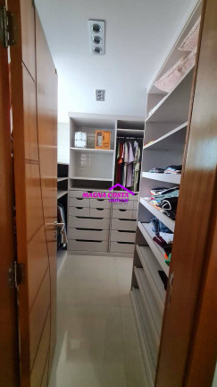 Imagem Casa com 4 Quartos à Venda, 342 m² em Jacarepagua - Rio De Janeiro