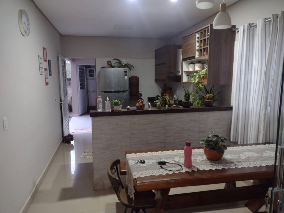 Imagem Casa com 3 Quartos à Venda, 900 m² em Bom Clima - Chapada Dos Guimarães
