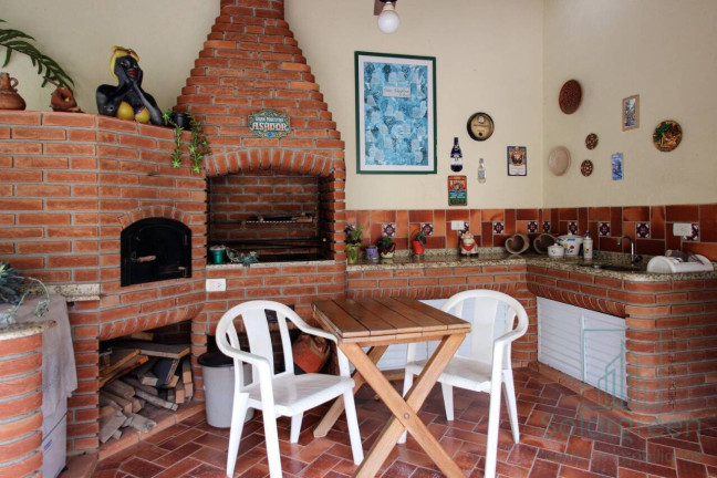 Imagem Casa com 3 Quartos à Venda, 401 m² em Vila Petrópolis - Atibaia