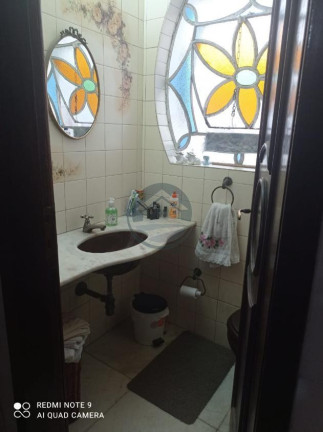 Imagem Casa com 4 Quartos à Venda, 284 m² em Centro - Pelotas