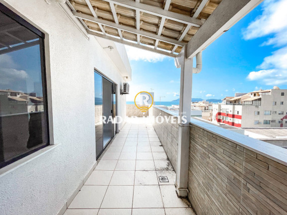 Imagem Cobertura com 4 Quartos à Venda, 180 m² em Algodoal - Cabo Frio