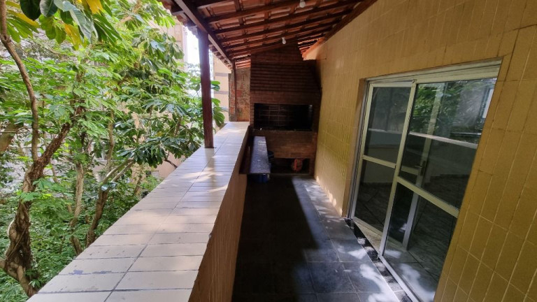 Imagem Apartamento com 2 Quartos à Venda, 83 m² em Pitangueiras - Guarujá