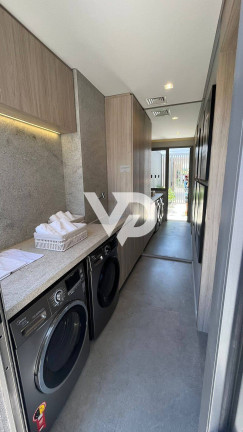 Imagem Casa com 3 Quartos à Venda, 225 m² em Alphaville - Santana De Parnaíba Imagem Casa com 3 Quartos à Venda, 225 m² em Alphaville - Santana De Parnaíba