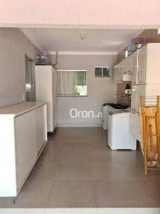 Imagem Casa com 2 Quartos à Venda, 190 m² em Residencial Arco Verde - Goiânia Imagem Casa com 2 Quartos à Venda, 190 m² em Residencial Arco Verde - Goiânia