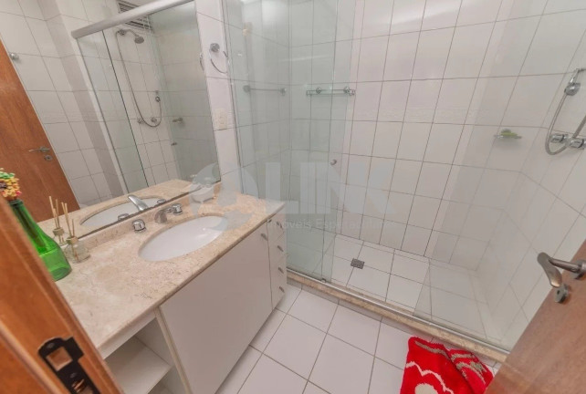 Imagem Apartamento com 3 Quartos à Venda, 261 m² em Menino Deus - Porto Alegre Imagem Apartamento com 3 Quartos à Venda, 261 m² em Menino Deus - Porto Alegre