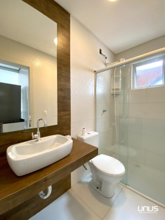 Imagem Casa com 3 Quartos à Venda, 300 m² em Estreito - Florianópolis Imagem Casa com 3 Quartos à Venda, 300 m² em Estreito - Florianópolis