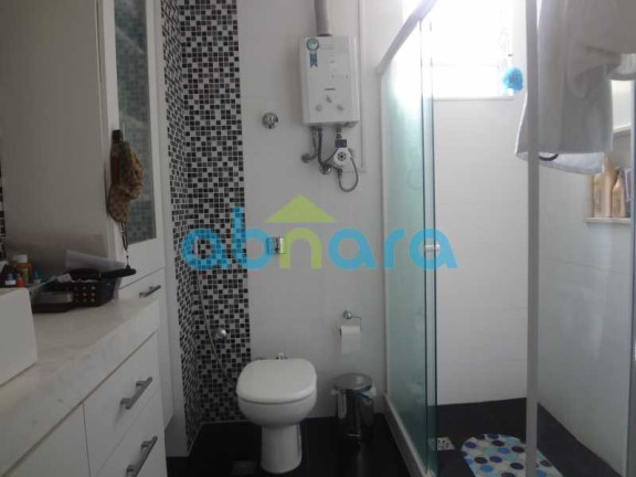 Imagem Apartamento com 2 Quartos à Venda, 80 m² em Copacabana - Rio De Janeiro