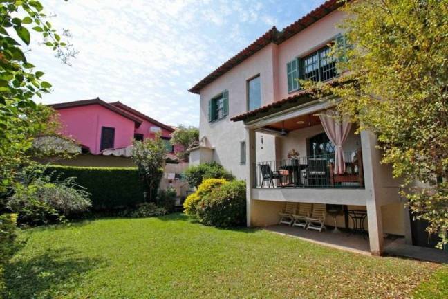 Casa com 3 Quartos à Venda, 350 m² em Pacaembu - São Paulo