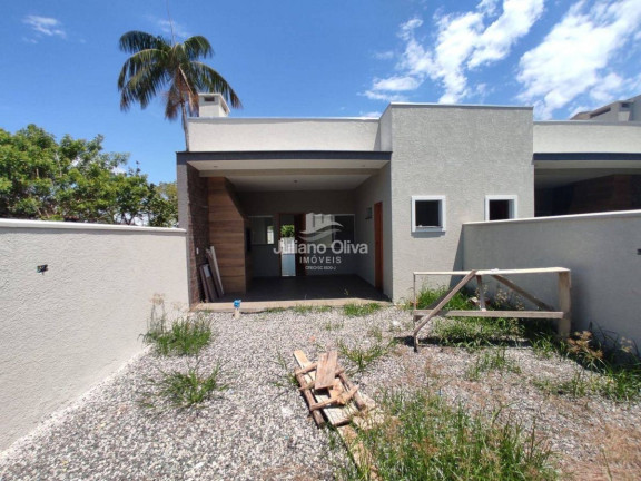 Imagem Casa com 3 Quartos à Venda, 90 m² em Cambiju - Itapoá