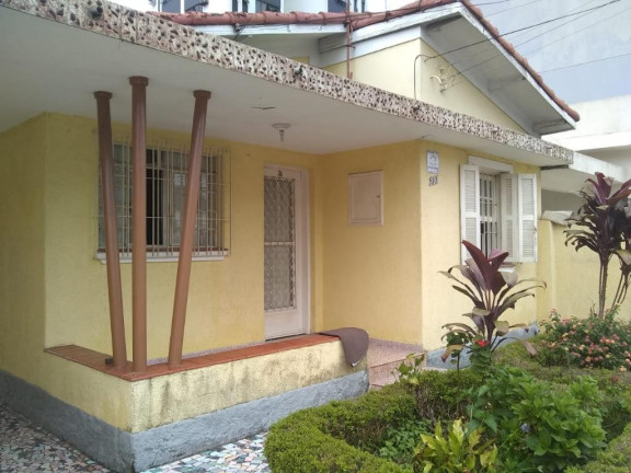 Casa com 2 Quartos à Venda ou Locação, 168 m² em Centro - Suzano
