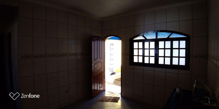 Imagem Sobrado com 4 Quartos à Venda, 200 m² em Interlagos - São Paulo