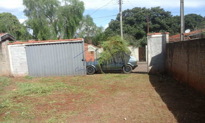 Imagem Terreno à Venda, 300 m² em Jardim Limoeiro - Pirassununga Imagem Terreno à Venda, 300 m² em Jardim Limoeiro - Pirassununga