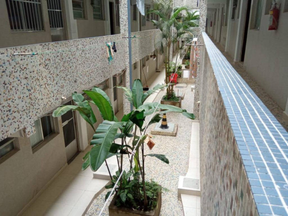 Imagem Apartamento com 2 Quartos à Venda, 42 m² em Guilhermina - Praia Grande
