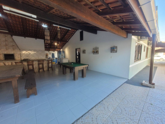 Imagem Casa com 4 Quartos à Venda, 361 m² em Itajuba - Barra Velha Imagem Casa com 4 Quartos à Venda, 361 m² em Itajuba - Barra Velha