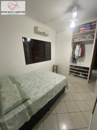Imagem Casa com 2 Quartos à Venda, 275 m² em Caraguatatuba Imagem Casa com 2 Quartos à Venda, 275 m² em Caraguatatuba