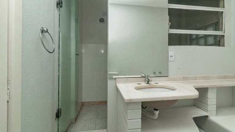 Imagem Apartamento com 2 Quartos à Venda, 79 m² em Centro Histórico - Porto Alegre Imagem Apartamento com 2 Quartos à Venda, 79 m² em Centro Histórico - Porto Alegre