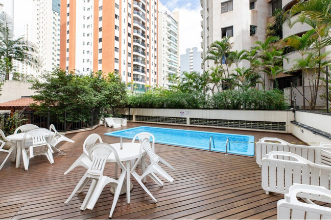 Imagem Apartamento com 2 Quartos à Venda, 57 m² em Moema - São Paulo