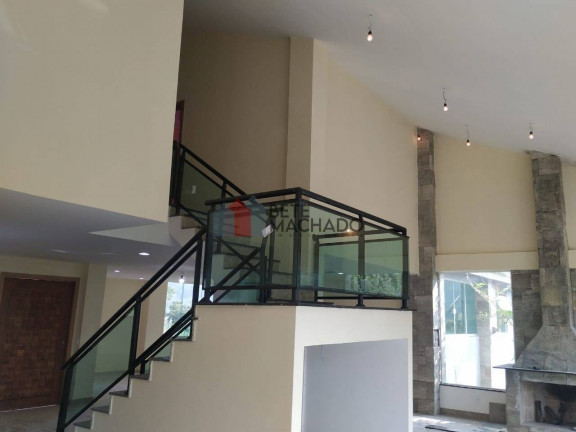 Imagem Casa com 4 Quartos à Venda, 300 m² em Albuquerque - Teresópolis Imagem Casa com 4 Quartos à Venda, 300 m² em Albuquerque - Teresópolis