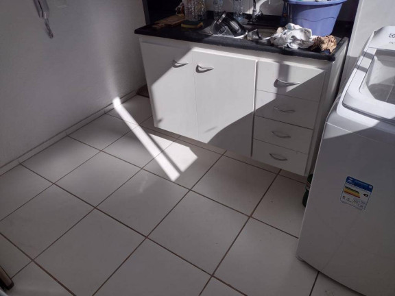 Imagem Apartamento com 2 Quartos à Venda, 40 m² em Jardim Palos Verdes - Botucatu