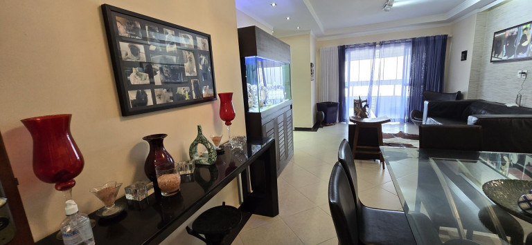Imagem Apartamento com 4 Quartos à Venda, 165 m² em Guilhermina - Praia Grande