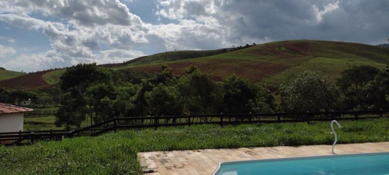 Imagem Fazenda à Venda, 100 m² em Parque Das Rosas - Roseira