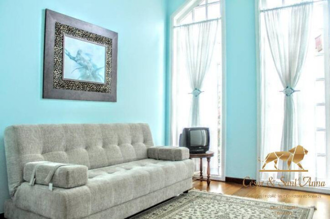 Imagem Casa com 3 Quartos à Venda, 200 m² em Alto Capivari - Campos Do Jordão
