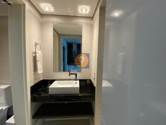 Imagem Apartamento com 3 Quartos à Venda, 158 m² Imagem Apartamento com 3 Quartos à Venda, 158 m²
