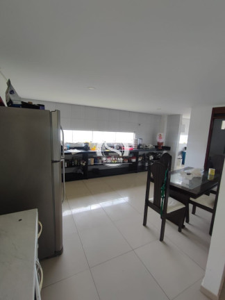 Imagem Casa com 8 Quartos à Venda, 540 m² Imagem Casa com 8 Quartos à Venda, 540 m²